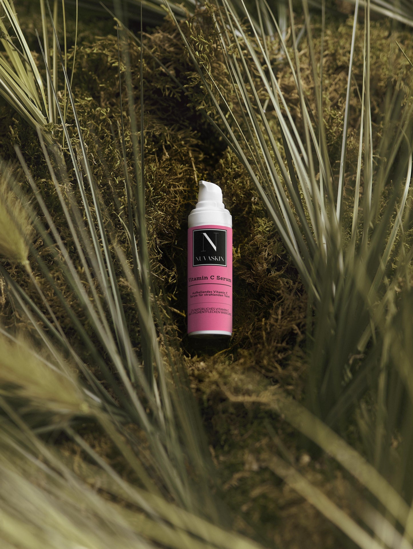 RadiantC - Brightening Vitamin C Serum for a radiant complexion