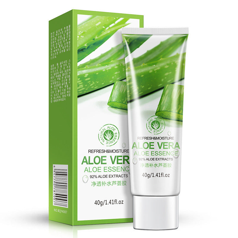 Bild der BIOAQUA Refresh & Moisture Aloe Vera Gel Verpackung und Tube: Zeigt das Produktdesign und die Aloe Vera Blätter im Hintergrund.